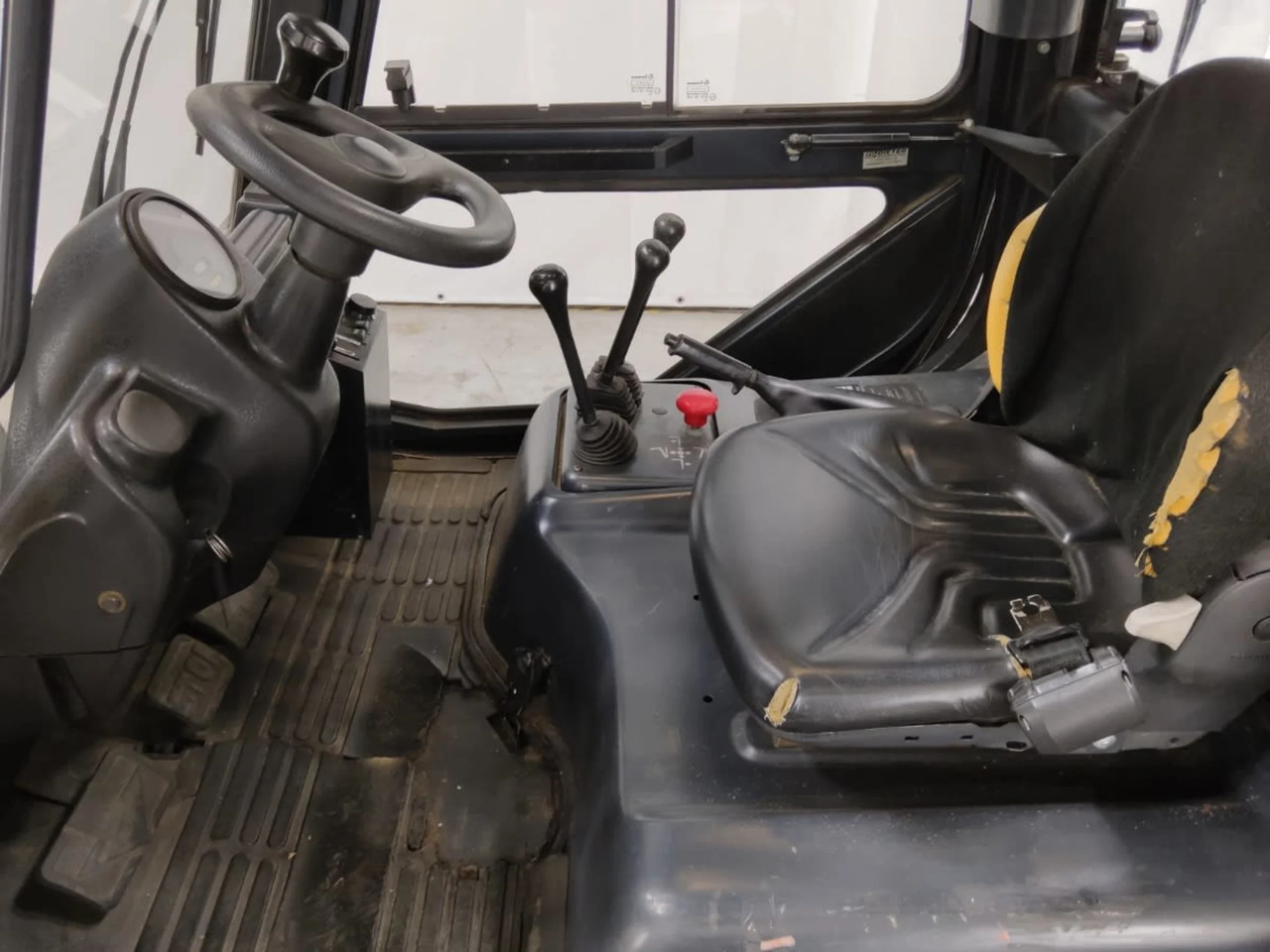 Linde E40P - Ηλεκτροκίνητο περονοφόρο: φωτογραφία 3 Linde E40P - Ηλεκτροκίνητο περονοφόρο: φωτογραφία 3