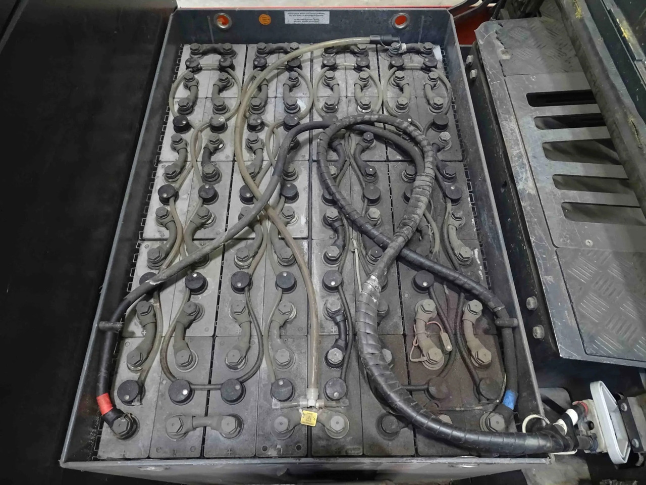 Linde P250 - Μηχάνημα έλξης: φωτογραφία 4 Linde P250 - Μηχάνημα έλξης: φωτογραφία 4