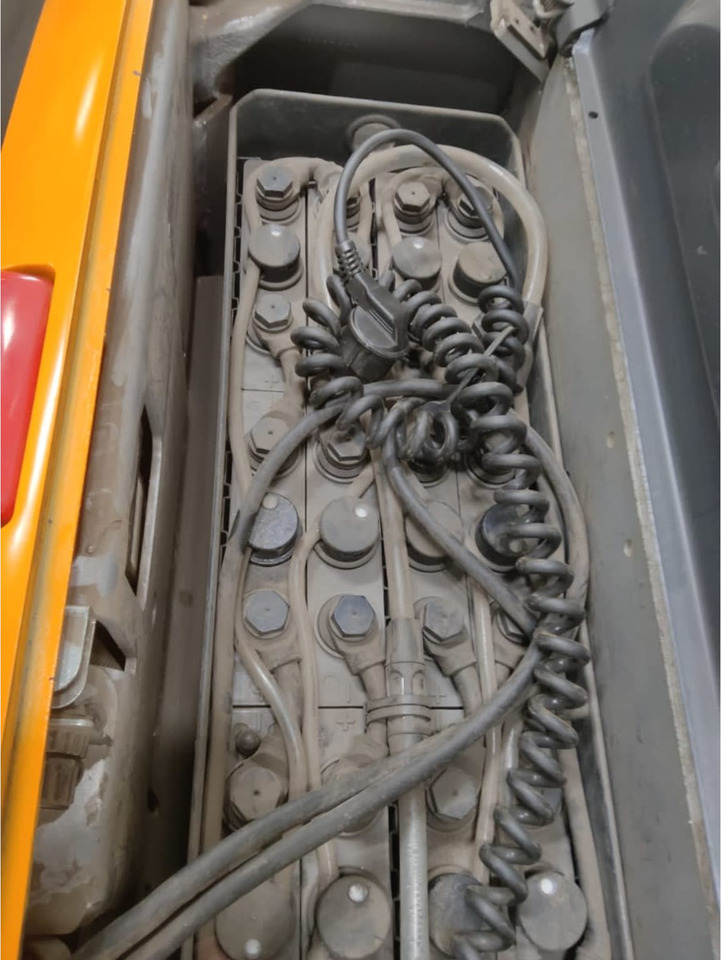 STILL EXV14C - Μηχάνημα στοίβαξης: φωτογραφία 4 STILL EXV14C - Μηχάνημα στοίβαξης: φωτογραφία 4