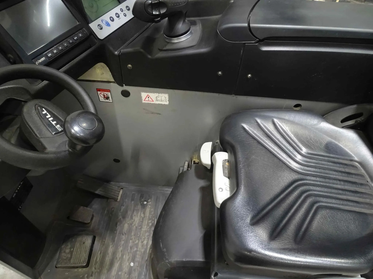 STILL FM-X17 - Ανυψωτικό στενών δρόμων: φωτογραφία 3 STILL FM-X17 - Ανυψωτικό στενών δρόμων: φωτογραφία 3