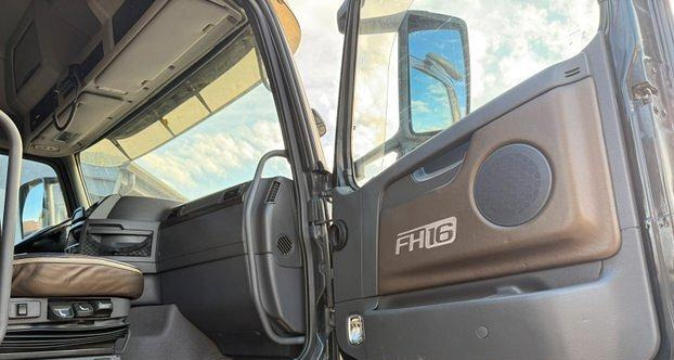 Φορτηγό με ανοιχτή καρότσα Volvo FH16-600. Euro 5: φωτογραφία 7 Φορτηγό με ανοιχτή καρότσα Volvo FH16-600. Euro 5: φωτογραφία 7