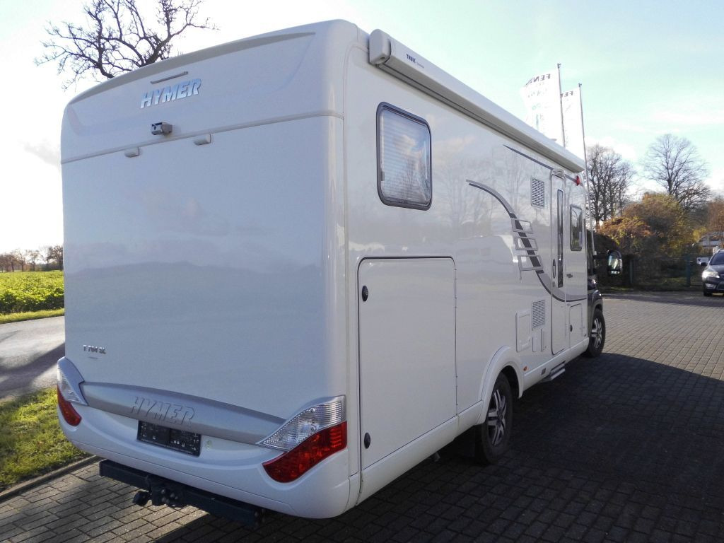 HYMER / ERIBA / HYMERCAR Tramp SL 704 Hubstützen, Solar, AHK uvm++++ - Ημιενιαίο αυτοκινούμενο: φωτογραφία 4 HYMER / ERIBA / HYMERCAR Tramp SL 704 Hubstützen, Solar, AHK uvm++++ - Ημιενιαίο αυτοκινούμενο: φωτογραφία 4