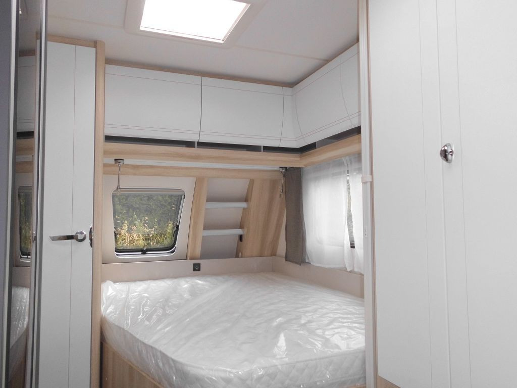 Ρυμουλκούμενο τροχόσπιτο Hobby De Luxe 460 UFe 2026 1500kg. Ambiente: φωτογραφία 11
