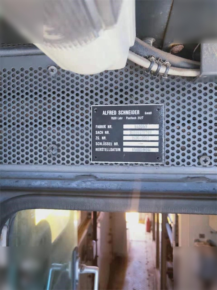 1994 LIEBHERR LHM1200HD - Αυτοανεγειρόμενος γερανός: φωτογραφία 3 1994 LIEBHERR LHM1200HD - Αυτοανεγειρόμενος γερανός: φωτογραφία 3