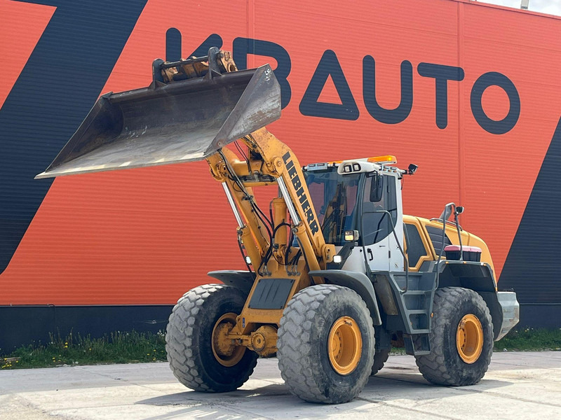 Liebherr L 550 4X4 AC / CENTRL LUBRICATION / SCALES - Ελαστιχοφόρος φορτωτής: φωτογραφία 1 Liebherr L 550 4X4 AC / CENTRL LUBRICATION / SCALES - Ελαστιχοφόρος φορτωτής: φωτογραφία 1