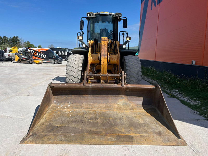 Liebherr L 550 4X4 AC / CENTRL LUBRICATION / SCALES - Ελαστιχοφόρος φορτωτής: φωτογραφία 2 Liebherr L 550 4X4 AC / CENTRL LUBRICATION / SCALES - Ελαστιχοφόρος φορτωτής: φωτογραφία 2