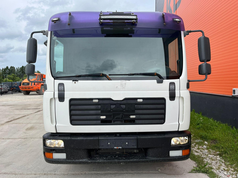 MAN TGL 8.180 4x2 PK4200 YEAR 2013 / PLATFORM L=3710 mm - Φορτηγό με ανοιχτή καρότσα, Φορτηγό με γερανό: φωτογραφία 3 MAN TGL 8.180 4x2 PK4200 YEAR 2013 / PLATFORM L=3710 mm - Φορτηγό με ανοιχτή καρότσα, Φορτηγό με γερανό: φωτογραφία 3