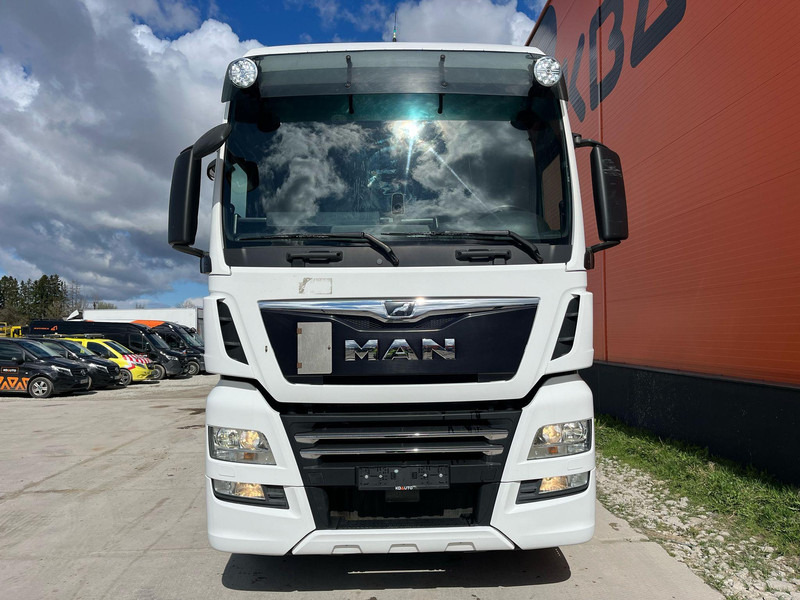 MAN TGX 28.500 6x2 XXL / HYDRAULICS / INTARDER / DOUBLE BOGIE - Τράκτορας: φωτογραφία 3 MAN TGX 28.500 6x2 XXL / HYDRAULICS / INTARDER / DOUBLE BOGIE - Τράκτορας: φωτογραφία 3