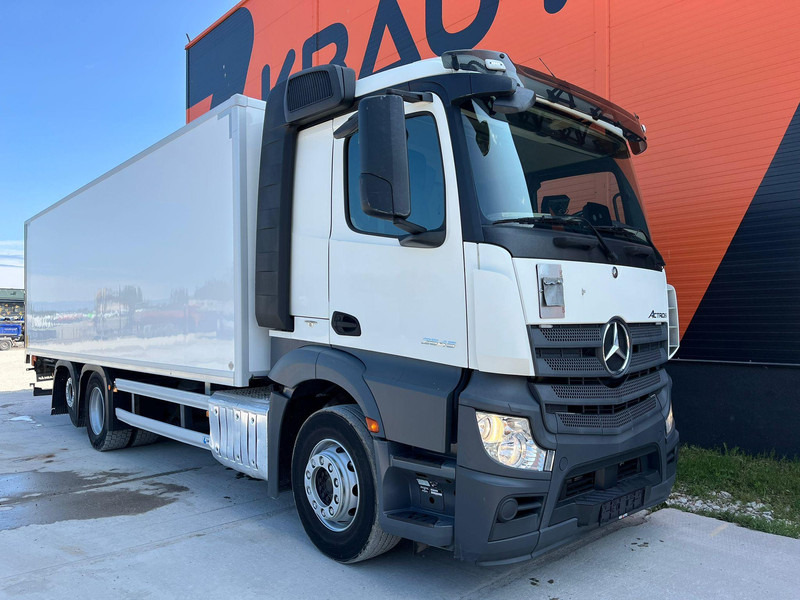 Mercedes-Benz Actros 2545 6x2 BOX L=7526 mm - Φορτηγό κόφα: φωτογραφία 3 Mercedes-Benz Actros 2545 6x2 BOX L=7526 mm - Φορτηγό κόφα: φωτογραφία 3