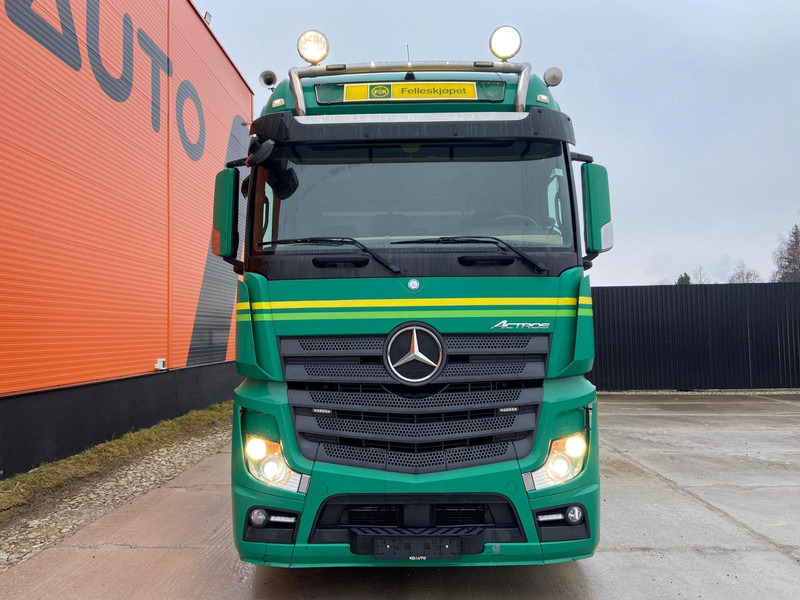 Mercedes-Benz Actros 3563 8x4*4 FOR SALE AS CHASSIS ! / RETARDER - Φορτηγό σασί: φωτογραφία 2 Mercedes-Benz Actros 3563 8x4*4 FOR SALE AS CHASSIS ! / RETARDER - Φορτηγό σασί: φωτογραφία 2