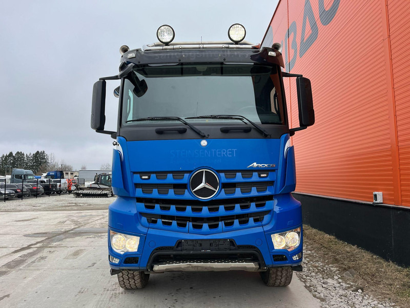 Mercedes-Benz Arocs 3251 8x4 RETARDER / FULL STEEL / BOX L=5605 mm - Φορτηγό ανατρεπόμενο: φωτογραφία 3 Mercedes-Benz Arocs 3251 8x4 RETARDER / FULL STEEL / BOX L=5605 mm - Φορτηγό ανατρεπόμενο: φωτογραφία 3