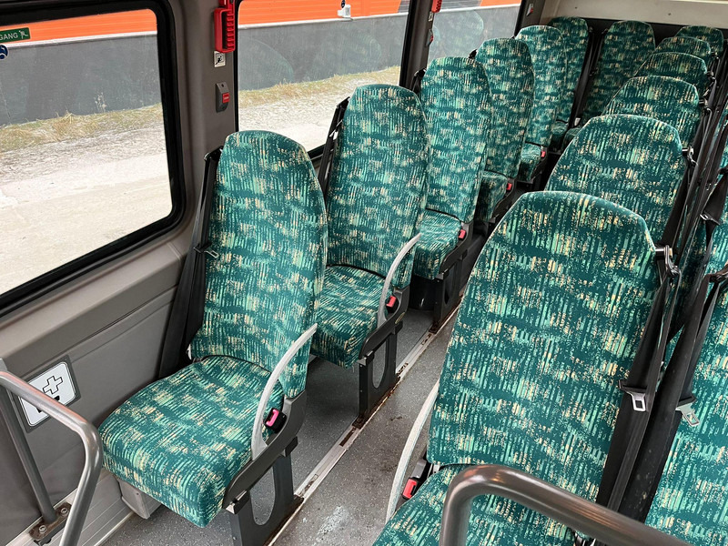 Μίσθωση Mercedes-Benz Sprinter 515 CDI 20 + 1 SEATS / AC Mercedes-Benz Sprinter 515 CDI 20 + 1 SEATS / AC: φωτογραφία 16