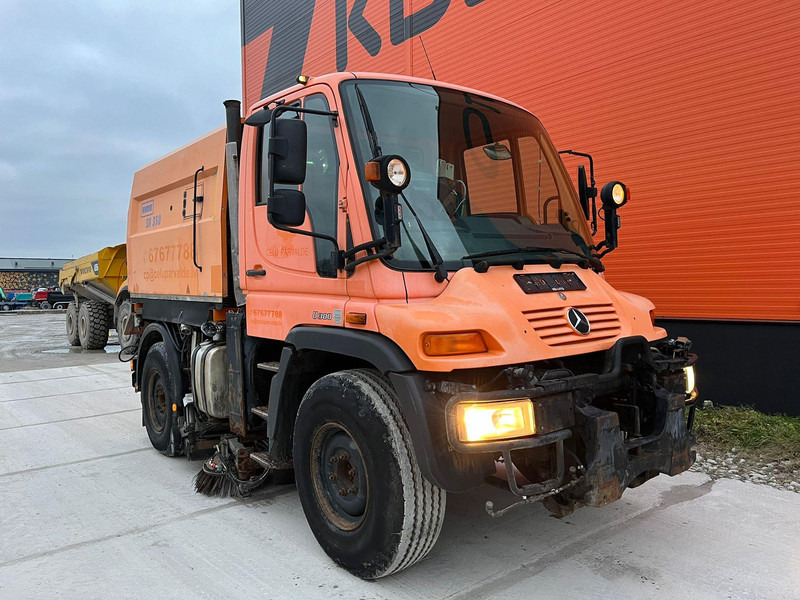 Mercedes-Benz UNIMOG U 300 4x4 TRILETY SK / 6918 hours - Σάρωθρο δρόμων: φωτογραφία 4 Mercedes-Benz UNIMOG U 300 4x4 TRILETY SK / 6918 hours - Σάρωθρο δρόμων: φωτογραφία 4