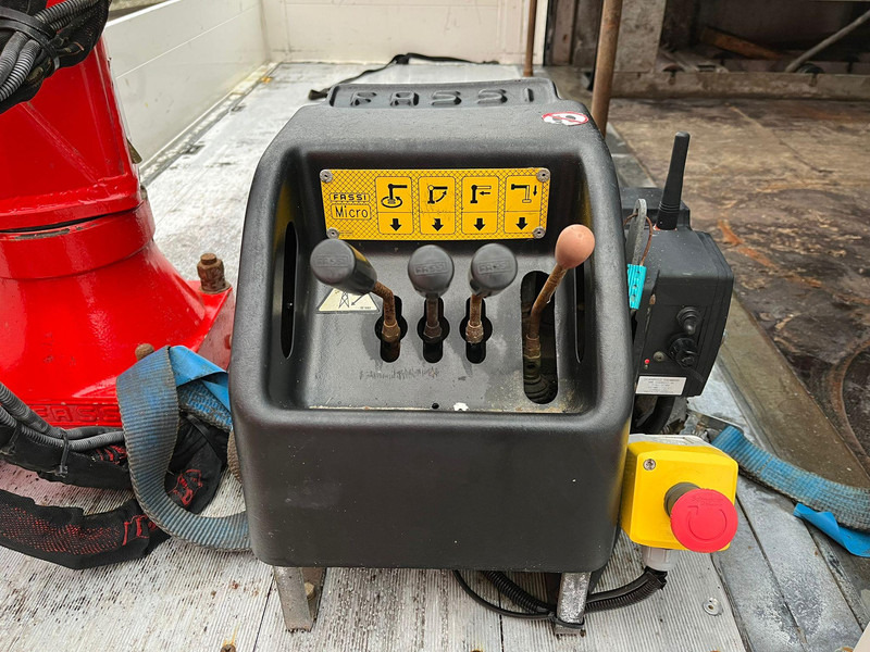 Μίσθωση Renault D12 4x2 WORKSHOP ON WHEELS / FASSI M30A.13 / BOX L=4459 mm Renault D12 4x2 WORKSHOP ON WHEELS / FASSI M30A.13 / BOX L=4459 mm: φωτογραφία 12