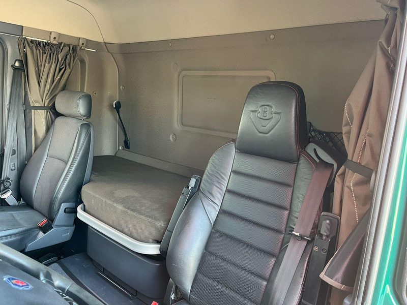 Φορτηγό ανατρεπόμενο Scania R 580 8x4*4 RETARDER / BOX L=6092 mm: φωτογραφία 18 Φορτηγό ανατρεπόμενο Scania R 580 8x4*4 RETARDER / BOX L=6092 mm: φωτογραφία 18