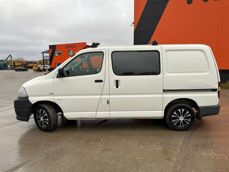 Μικρό βαν Toyota HiAce 4x4: φωτογραφία 9