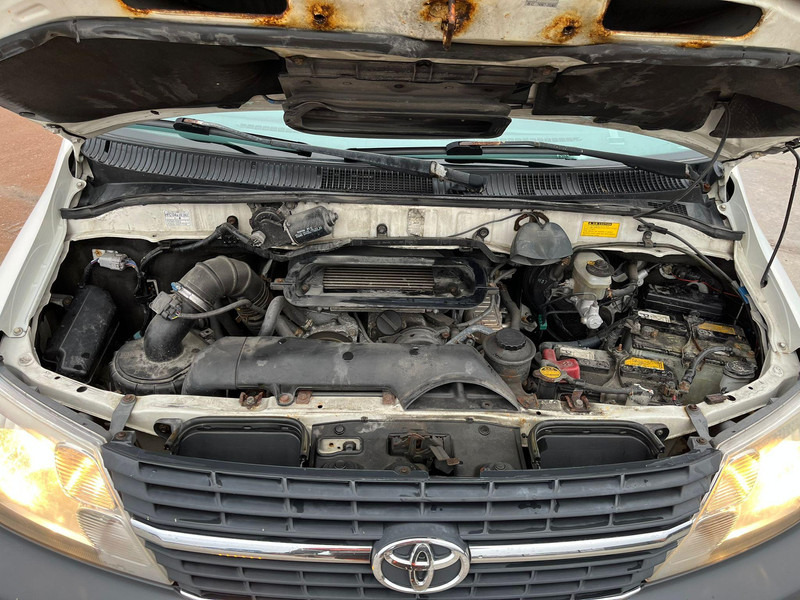 Μικρό βαν Toyota HiAce 4x4: φωτογραφία 20