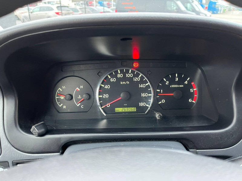 Μικρό βαν Toyota HiAce 4x4: φωτογραφία 12