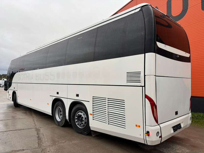 Volvo B12B Beulas Glory 6x2*4 61 SEATS / AC / AUXILIARY HEATING / WC - Πούλμαν: φωτογραφία 5 Volvo B12B Beulas Glory 6x2*4 61 SEATS / AC / AUXILIARY HEATING / WC - Πούλμαν: φωτογραφία 5