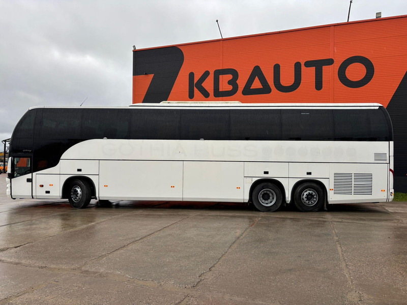 Volvo B12B Beulas Glory 6x2*4 61 SEATS / AC / AUXILIARY HEATING / WC - Πούλμαν: φωτογραφία 4 Volvo B12B Beulas Glory 6x2*4 61 SEATS / AC / AUXILIARY HEATING / WC - Πούλμαν: φωτογραφία 4