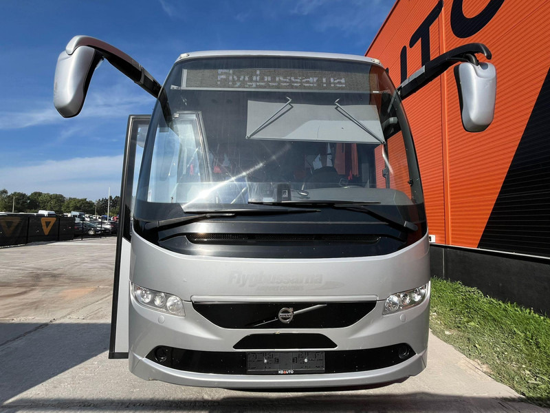 Volvo B8R 9700 H 6x2*4 61+1 SEATS / AC / AUXILIARY HEATER / WC - Πούλμαν: φωτογραφία 2 Volvo B8R 9700 H 6x2*4 61+1 SEATS / AC / AUXILIARY HEATER / WC - Πούλμαν: φωτογραφία 2