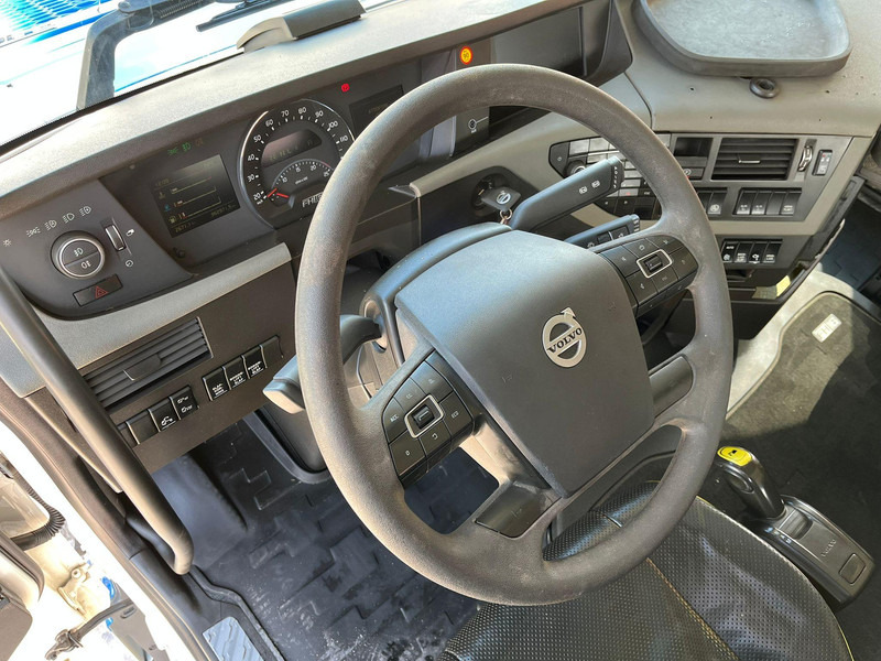 Μίσθωση Volvo FH 16 750 6x4 HYDRAULICS Volvo FH 16 750 6x4 HYDRAULICS: φωτογραφία 14 Μίσθωση Volvo FH 16 750 6x4 HYDRAULICS Volvo FH 16 750 6x4 HYDRAULICS: φωτογραφία 14