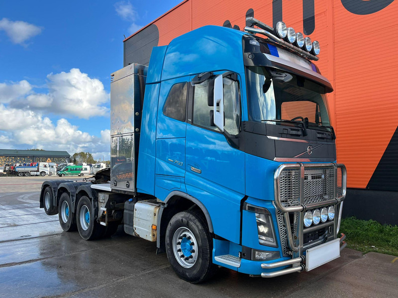 Volvo FH 16 750 8x4 GCW 130 ton / GLOBE XL / HYDRAULICS / BIG AXLES - Τράκτορας: φωτογραφία 3 Volvo FH 16 750 8x4 GCW 130 ton / GLOBE XL / HYDRAULICS / BIG AXLES - Τράκτορας: φωτογραφία 3
