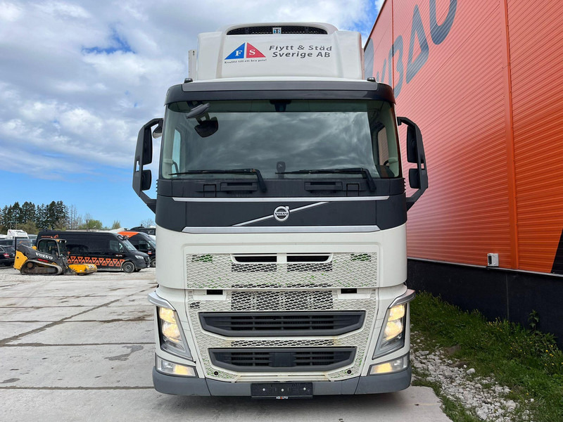 Volvo FH 460 6x2*4 FOR SALE AS CHASSIS / CHASSIS L=7400 mm - Φορτηγό σασί: φωτογραφία 3 Volvo FH 460 6x2*4 FOR SALE AS CHASSIS / CHASSIS L=7400 mm - Φορτηγό σασί: φωτογραφία 3