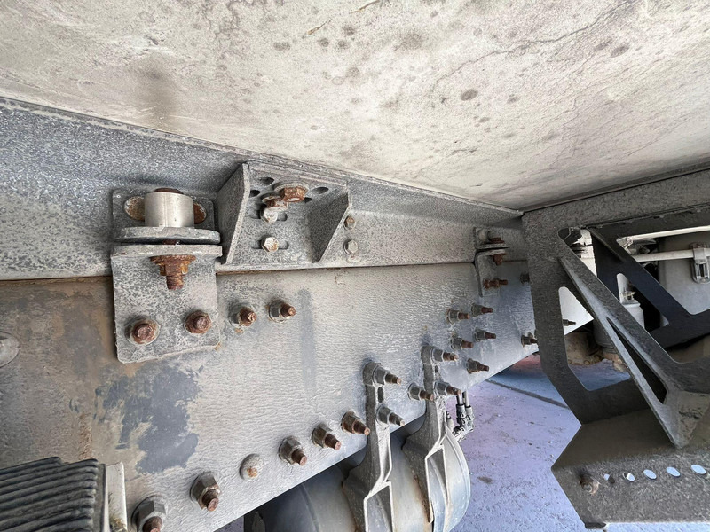 Φορτηγό σασί Volvo FH 460 6x2*4 FOR SALE AS CHASSIS / CHASSIS L=7400 mm: φωτογραφία 9