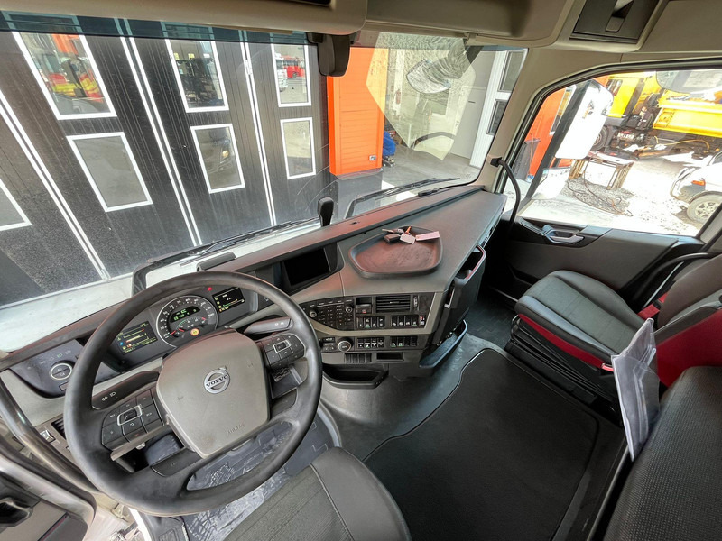 Φορτηγό σασί Volvo FH 460 6x2*4 FOR SALE AS CHASSIS / CHASSIS L=7400 mm: φωτογραφία 18