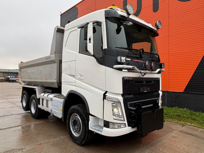 Volvo FH 540 6x4 RETARDER / TANDEM AXLE LIFT / SNOWPLOW EQUIPMENT / BOX L = 4473 mm - Φορτηγό ανατρεπόμενο: φωτογραφία 4 Volvo FH 540 6x4 RETARDER / TANDEM AXLE LIFT / SNOWPLOW EQUIPMENT / BOX L = 4473 mm - Φορτηγό ανατρεπόμενο: φωτογραφία 4