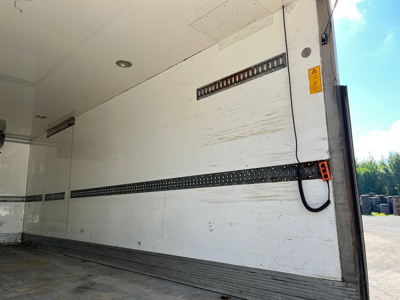 Φορτηγό ψυγείο Volvo FL 240 4x2 SUPRA 750 / BOX L=7188 mm / 3 & 7 GEAR FAILURE: φωτογραφία 13