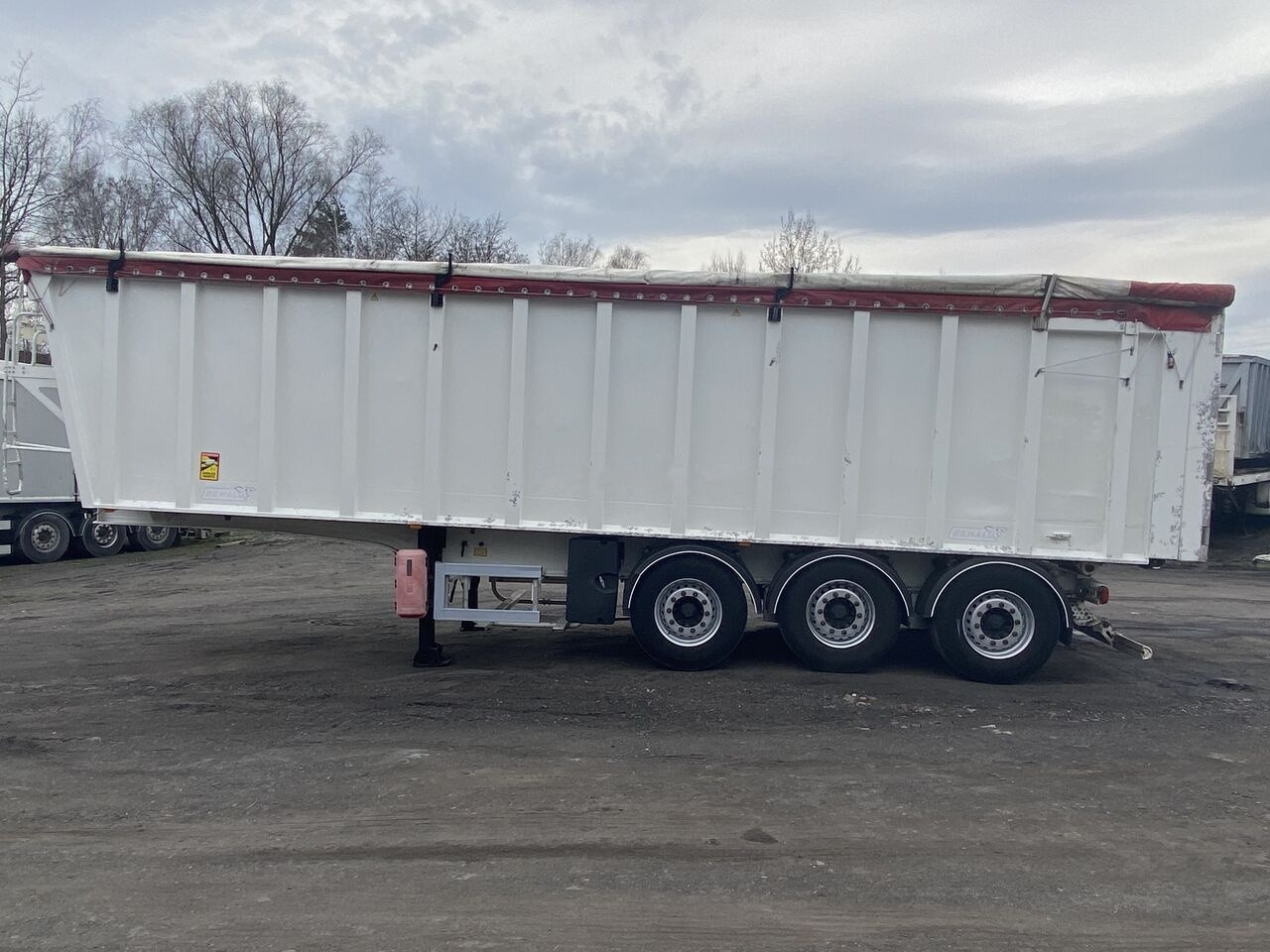 Επικαθήμενο ανατρεπόμενο Benalu: φωτογραφία 6