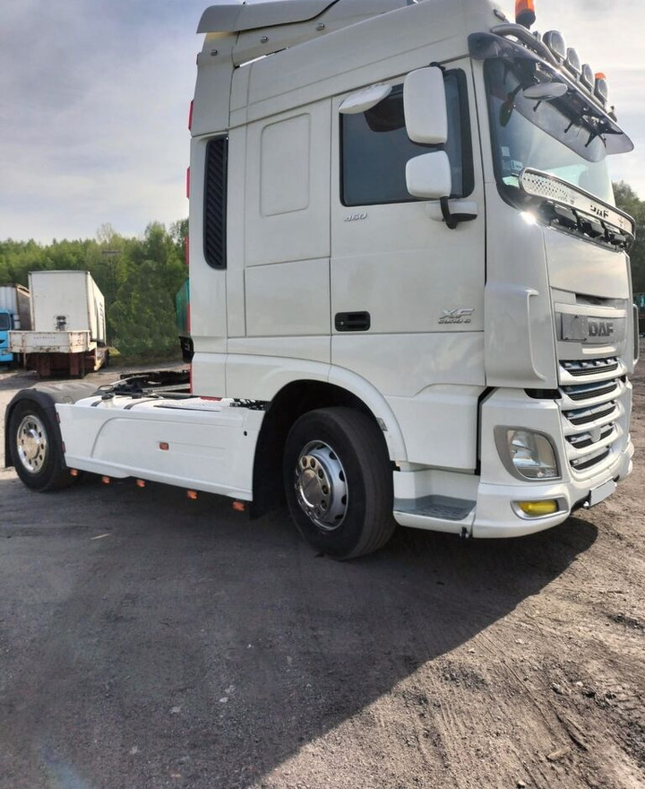 DAF XF 460 - Τράκτορας: φωτογραφία 2 DAF XF 460 - Τράκτορας: φωτογραφία 2