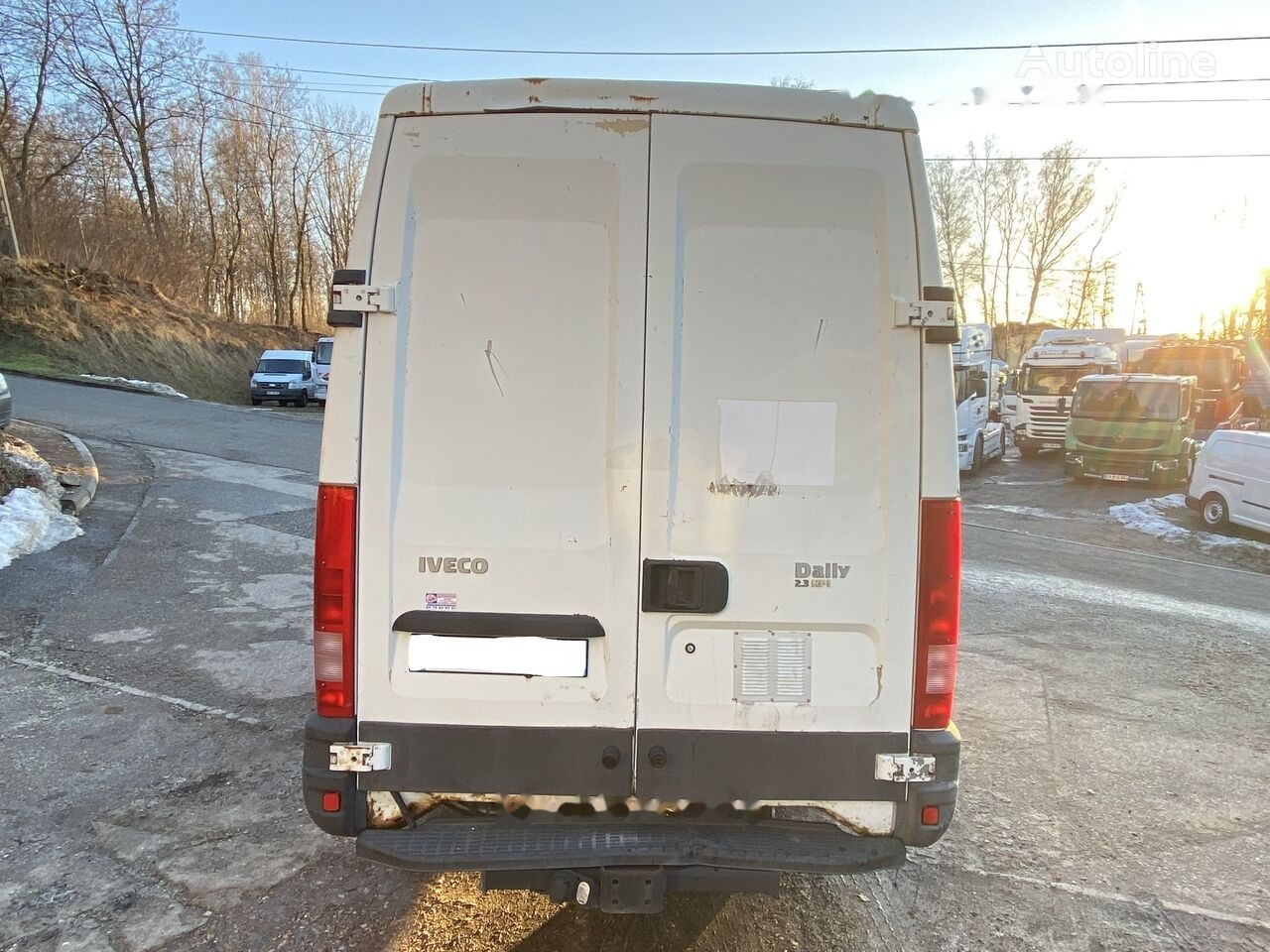 IVECO Daily 35S12 - Βαν: φωτογραφία 4 IVECO Daily 35S12 - Βαν: φωτογραφία 4