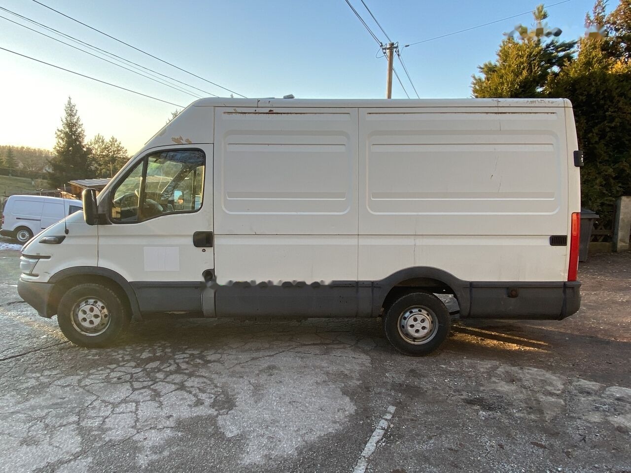 IVECO Daily 35S12 - Βαν: φωτογραφία 2 IVECO Daily 35S12 - Βαν: φωτογραφία 2