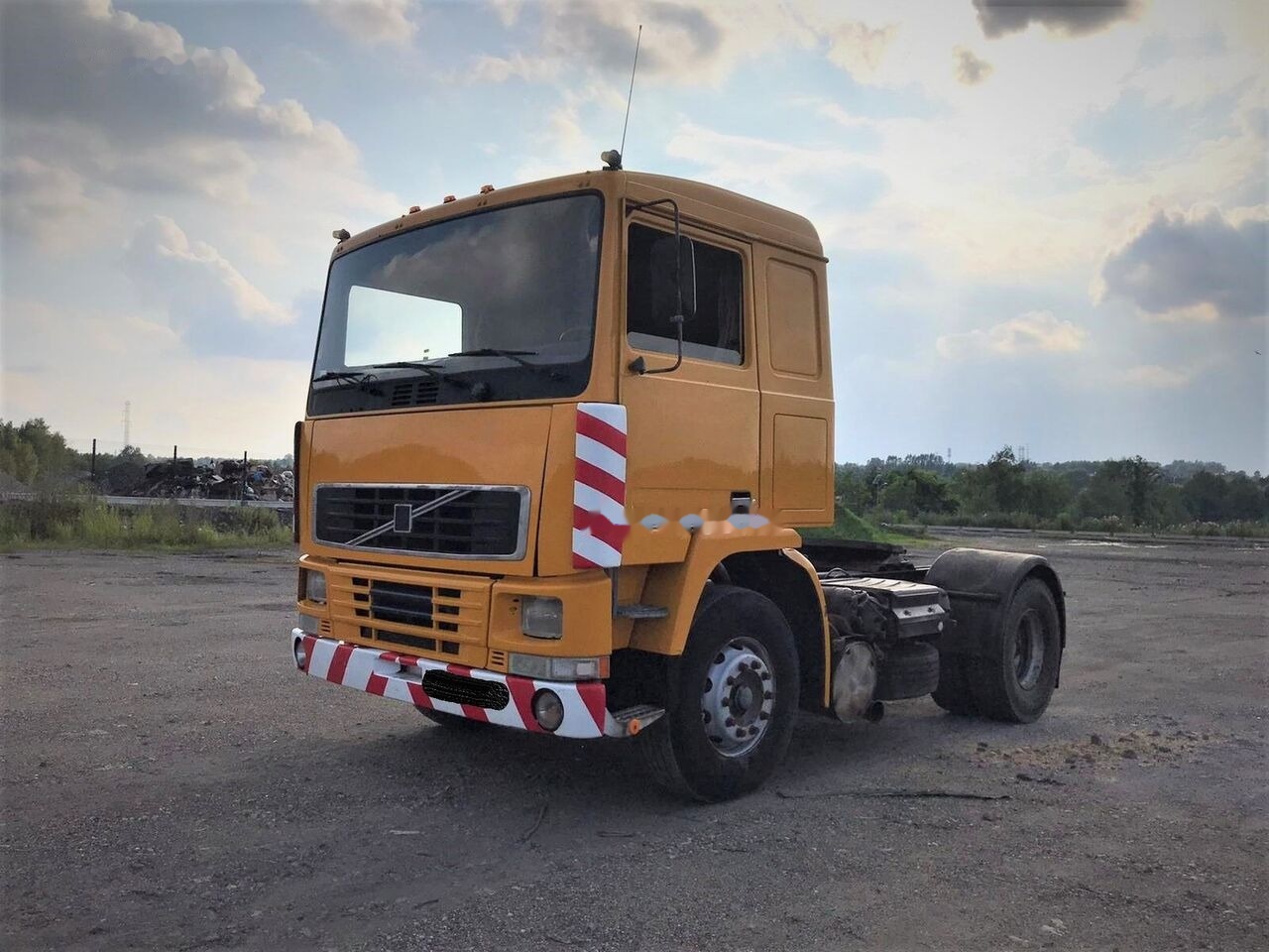 Volvo F1234C - Τράκτορας: φωτογραφία 3 Volvo F1234C - Τράκτορας: φωτογραφία 3