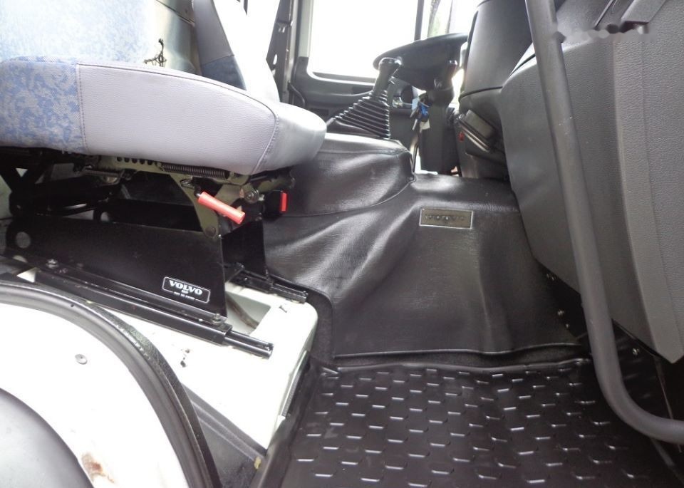 Φορτηγό σασί Volvo FL 19.250: φωτογραφία 7 Φορτηγό σασί Volvo FL 19.250: φωτογραφία 7