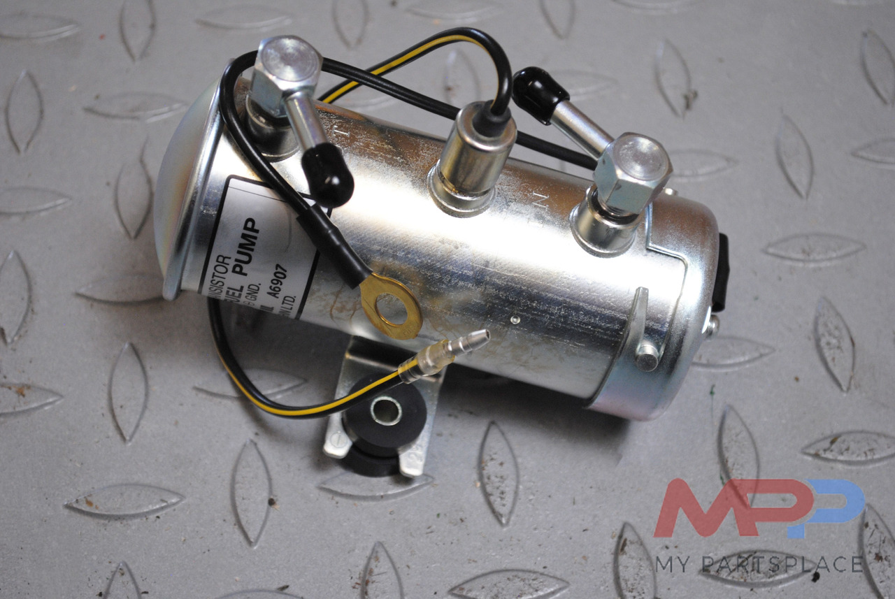 Mitsubishi Brandstof opvoerpomp Mitsubishi L3E - Αντλία καυσίμου: φωτογραφία 2 Mitsubishi Brandstof opvoerpomp Mitsubishi L3E - Αντλία καυσίμου: φωτογραφία 2