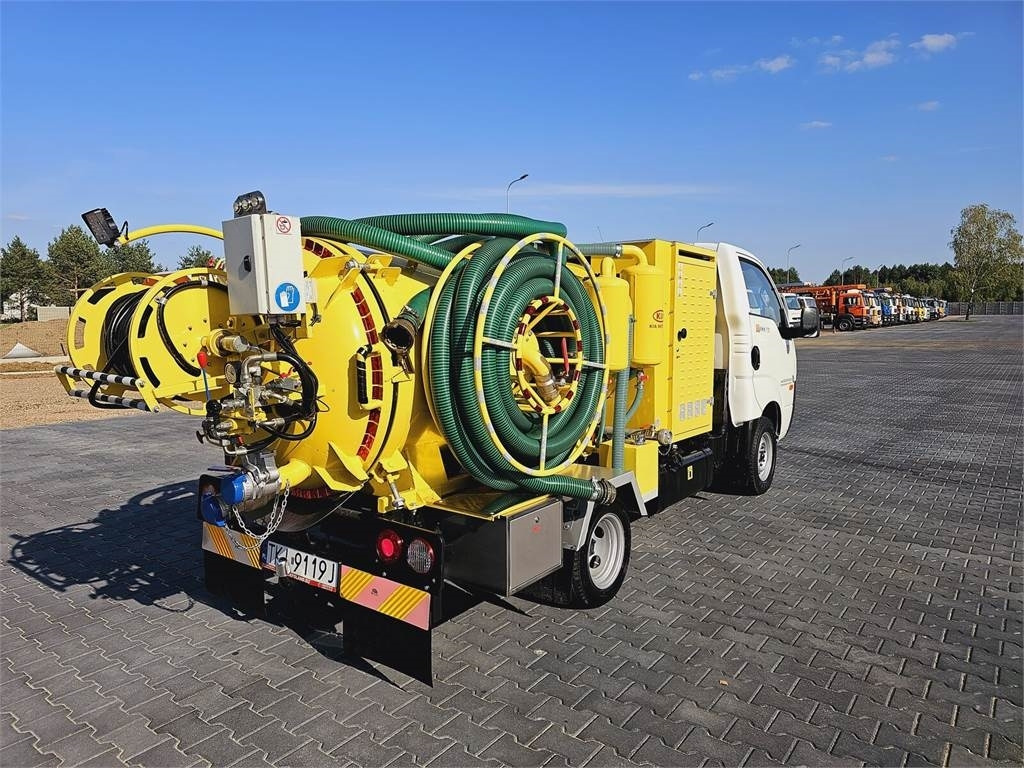 Isuzu Kia on categories B COMBI WUKO FOR DUCT CLEANING 2 - Όχημα εκκένωσης βόθρων: φωτογραφία 1 Isuzu Kia on categories B COMBI WUKO FOR DUCT CLEANING 2 - Όχημα εκκένωσης βόθρων: φωτογραφία 1