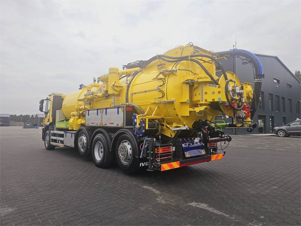 Iveco RAVO WUKO FOR CHANNEL CLEANING druck saug kanal - Όχημα εκκένωσης βόθρων: φωτογραφία 5 Iveco RAVO WUKO FOR CHANNEL CLEANING druck saug kanal - Όχημα εκκένωσης βόθρων: φωτογραφία 5