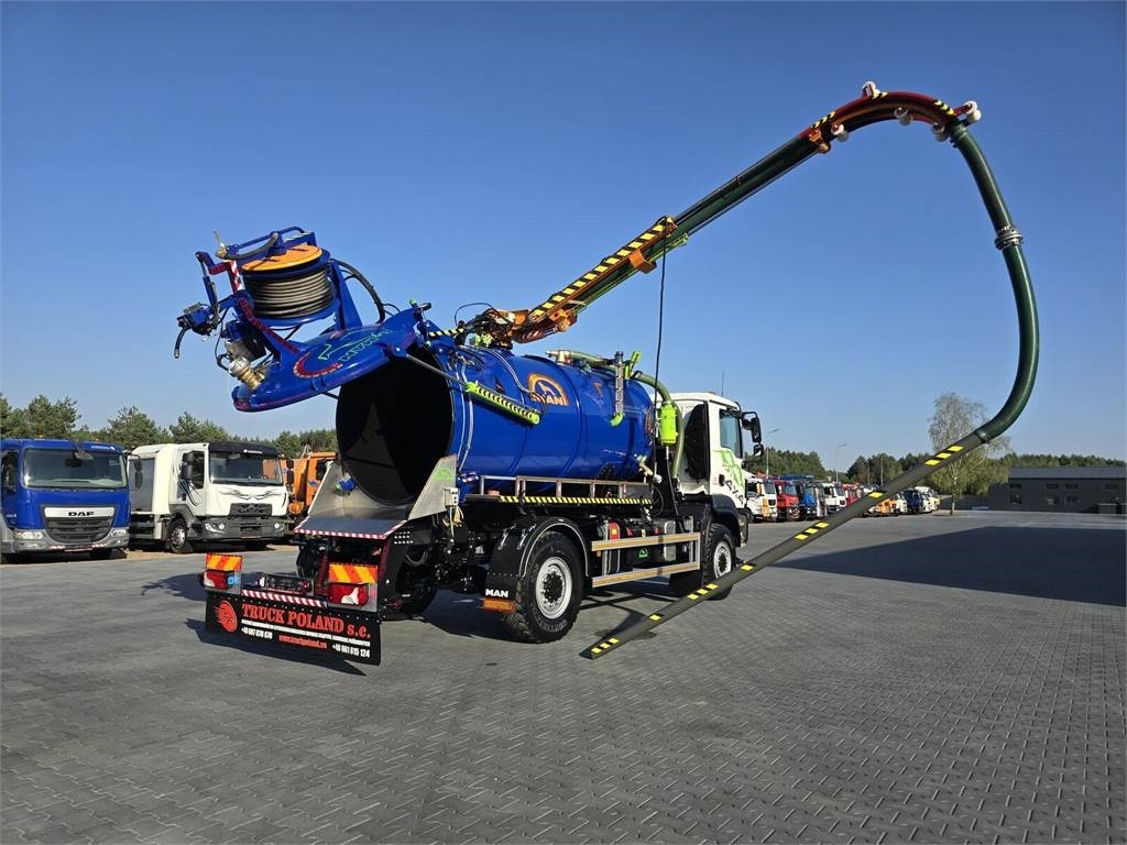 MAN TGM 4x4 GAMON PW8 for collecting liquid waste sepa - Όχημα εκκένωσης βόθρων: φωτογραφία 1 MAN TGM 4x4 GAMON PW8 for collecting liquid waste sepa - Όχημα εκκένωσης βόθρων: φωτογραφία 1