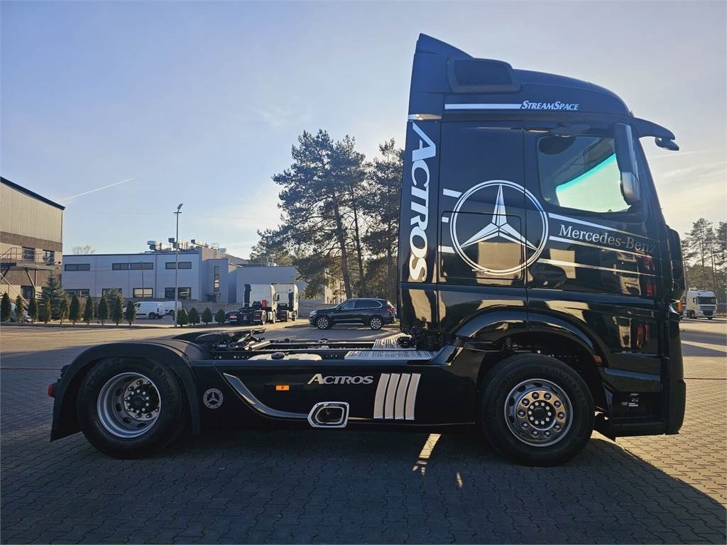 Mercedes-Benz ACTROS 1843 - Τράκτορας: φωτογραφία 5 Mercedes-Benz ACTROS 1843 - Τράκτορας: φωτογραφία 5