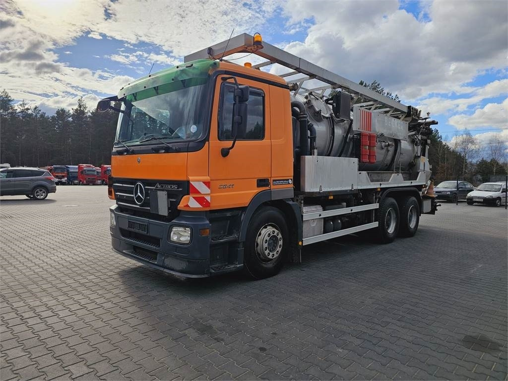 Mercedes-Benz WUKO KROLL COMBI FOR SEWER CLEANING - Όχημα εκκένωσης βόθρων: φωτογραφία 4 Mercedes-Benz WUKO KROLL COMBI FOR SEWER CLEANING - Όχημα εκκένωσης βόθρων: φωτογραφία 4