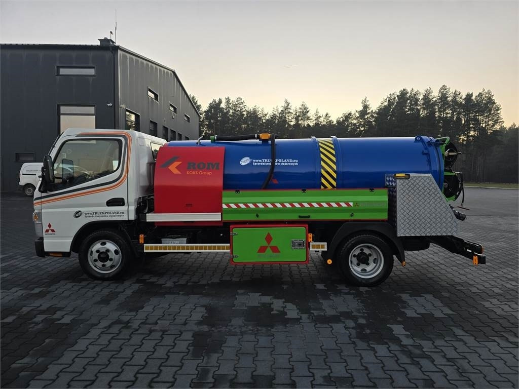 Mitsubishi ROM SMART COMBI WUKO HOT WATER FOR CLEANING SEWAGE - Όχημα εκκένωσης βόθρων: φωτογραφία 4 Mitsubishi ROM SMART COMBI WUKO HOT WATER FOR CLEANING SEWAGE - Όχημα εκκένωσης βόθρων: φωτογραφία 4