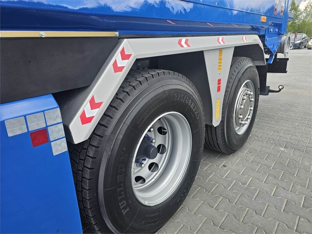 Scania DISAB ENVAC Saugbagger vacuum cleaner excavator su - Όχημα εκκένωσης βόθρων: φωτογραφία 4 Scania DISAB ENVAC Saugbagger vacuum cleaner excavator su - Όχημα εκκένωσης βόθρων: φωτογραφία 4