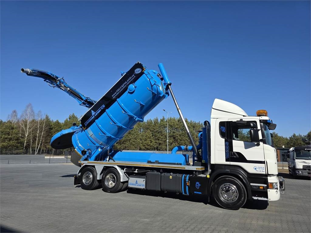 Όχημα εκκένωσης βόθρων Scania Larsen FlexVac 311 Vacuum suction loader: φωτογραφία 30