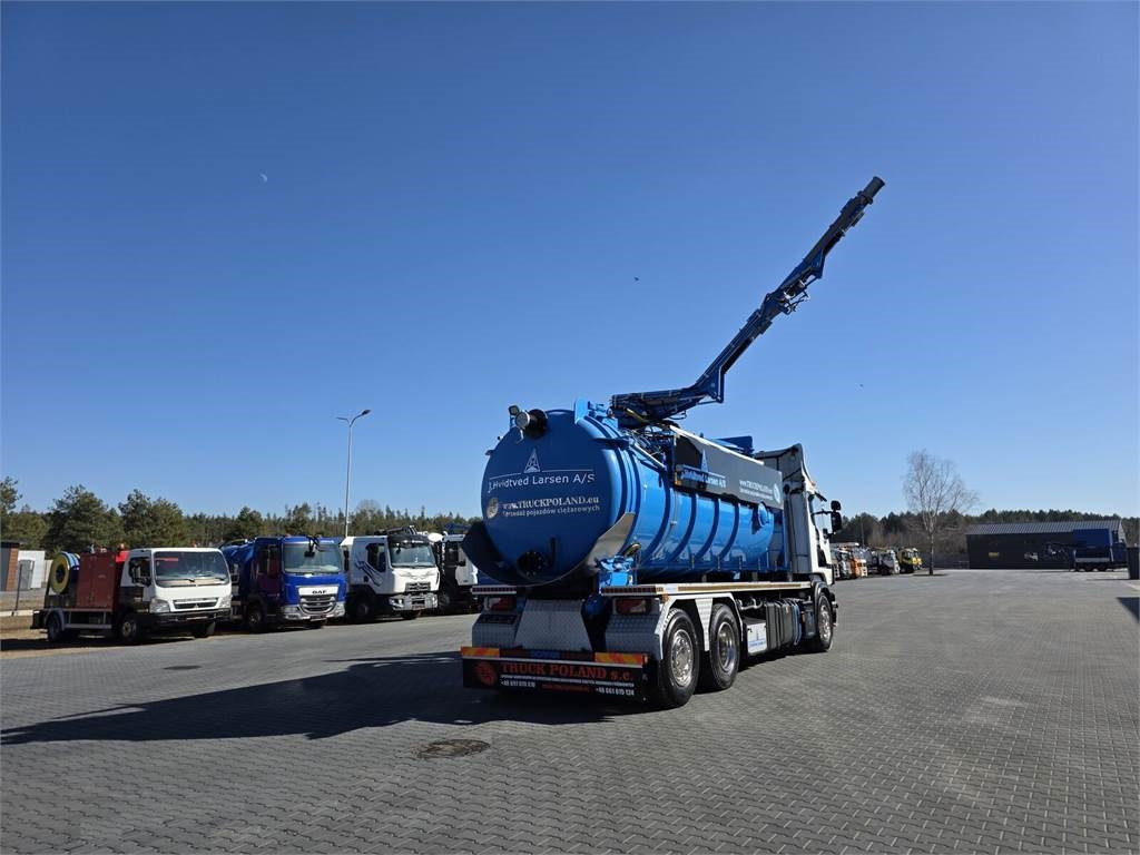 Όχημα εκκένωσης βόθρων Scania Larsen FlexVac 311 Vacuum suction loader: φωτογραφία 24