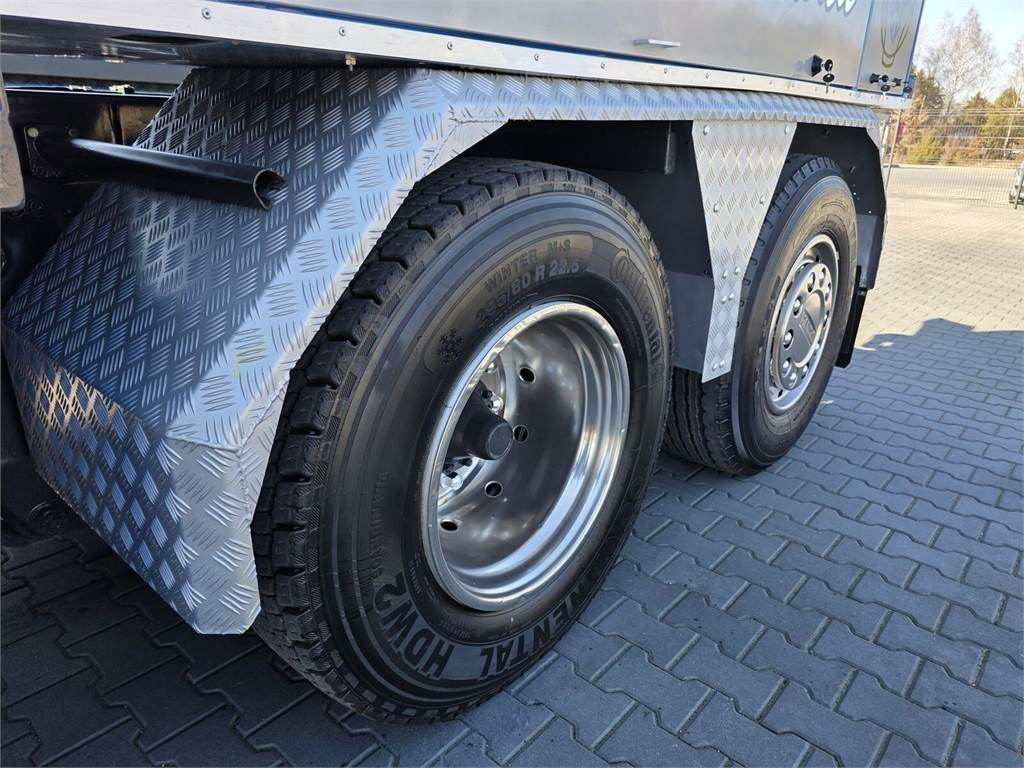 Όχημα εκκένωσης βόθρων Scania Larsen FlexVac 311 Vacuum suction loader: φωτογραφία 16