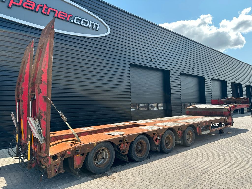 Faymonville 4 achs tieflader / Baggermulde Faymonville 4 achs tieflader / Baggermulde - Επικαθήμενο με χαμηλό δάπεδο: φωτογραφία 2 Faymonville 4 achs tieflader / Baggermulde Faymonville 4 achs tieflader / Baggermulde - Επικαθήμενο με χαμηλό δάπεδο: φωτογραφία 2